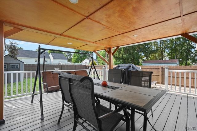 125 Revere Avenue, Dewitt, NY 13057