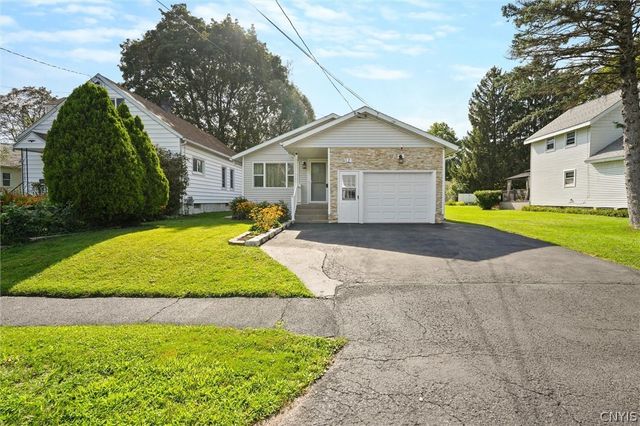 125 Revere Avenue, Dewitt, NY 13057