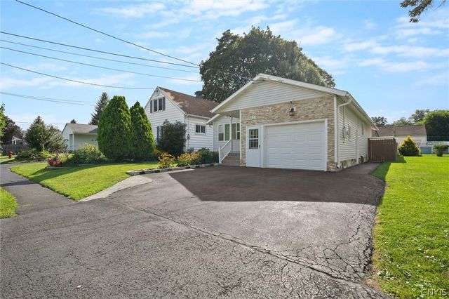 125 Revere Avenue, Dewitt, NY 13057