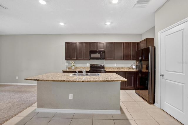 6936 BREEZY PALM DRIVE, Riverview, FL 33578