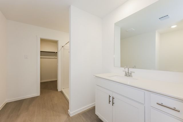 2741 Center Creek, Benbrook, TX 76108