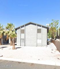 452 E 10th Avenue 103, Apache Junction, AZ 85119