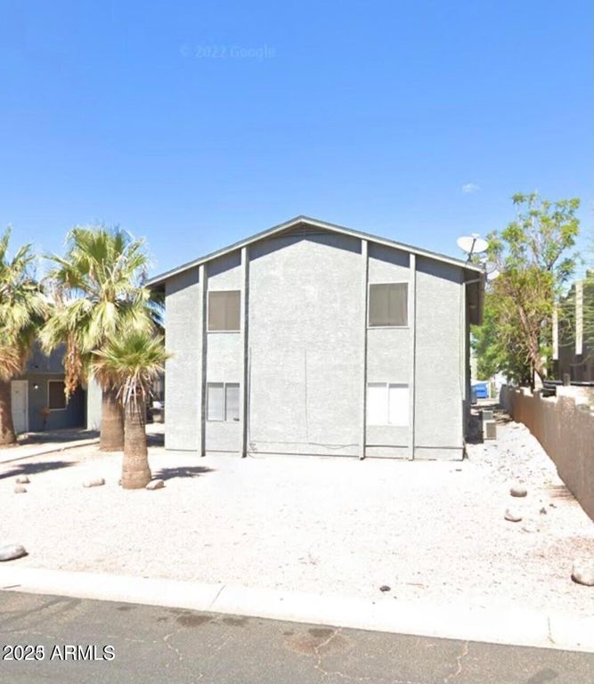 452 E 10th Avenue 103, Apache Junction, AZ 85119