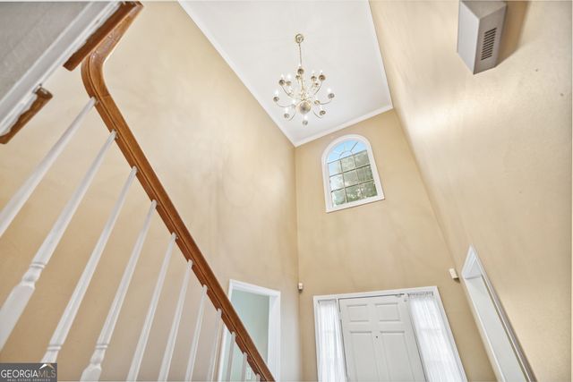 10044 Point View Drive, Jonesboro, GA 30238