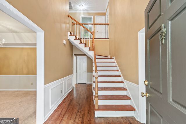 10044 Point View Drive, Jonesboro, GA 30238