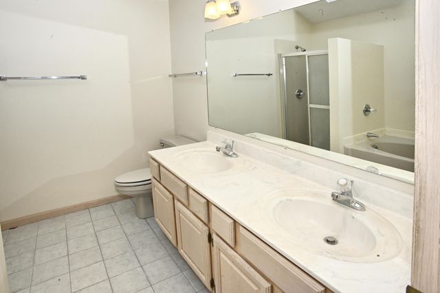 378 Ballenisle Court, Chesterton, IN 46304