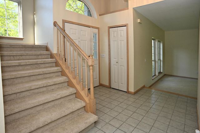 378 Ballenisle Court, Chesterton, IN 46304