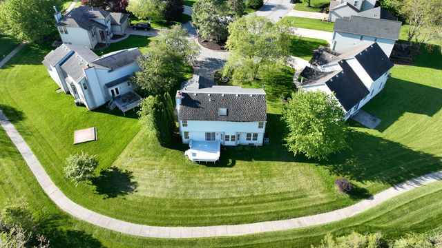 378 Ballenisle Court, Chesterton, IN 46304
