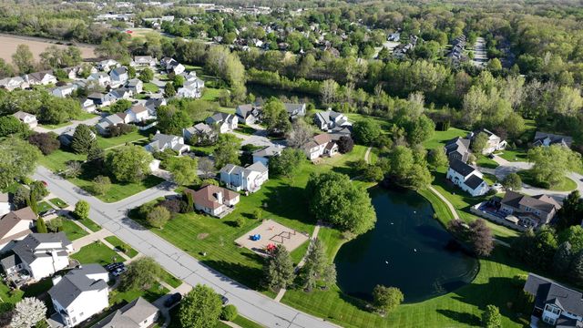 378 Ballenisle Court, Chesterton, IN 46304