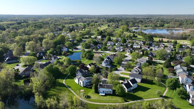 378 Ballenisle Court, Chesterton, IN 46304