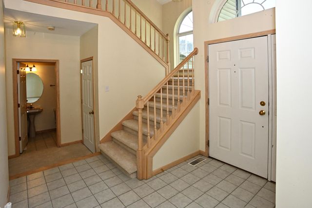 378 Ballenisle Court, Chesterton, IN 46304