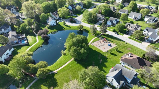 378 Ballenisle Court, Chesterton, IN 46304