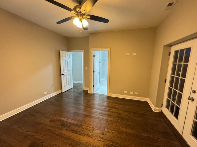 543 E 43rd Street 3W, Chicago, IL 60653