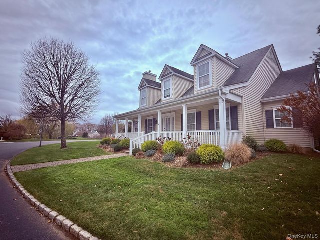 41 Golden Spruce Drive, Calverton, NY 11933