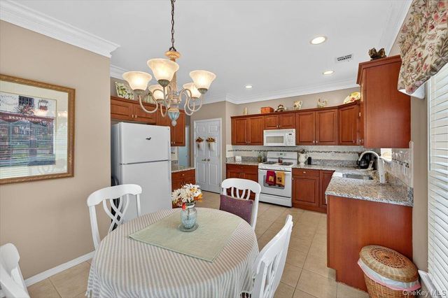 41 Golden Spruce Drive, Calverton, NY 11933