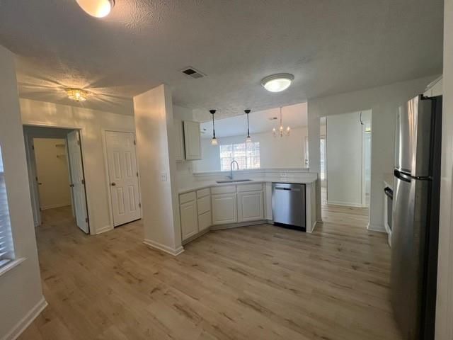 3025 LAKE PARK Trail, Acworth, GA 30101