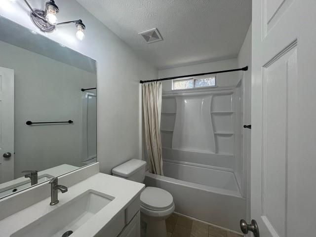 3025 LAKE PARK Trail, Acworth, GA 30101