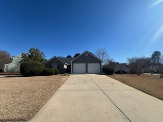 3025 LAKE PARK Trail, Acworth, GA 30101