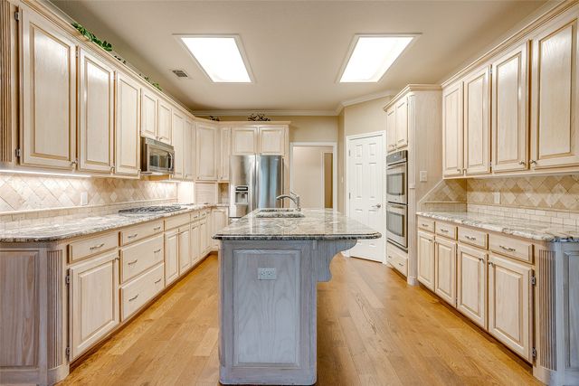 1619 Browning Lane, Cleburne, TX 76033