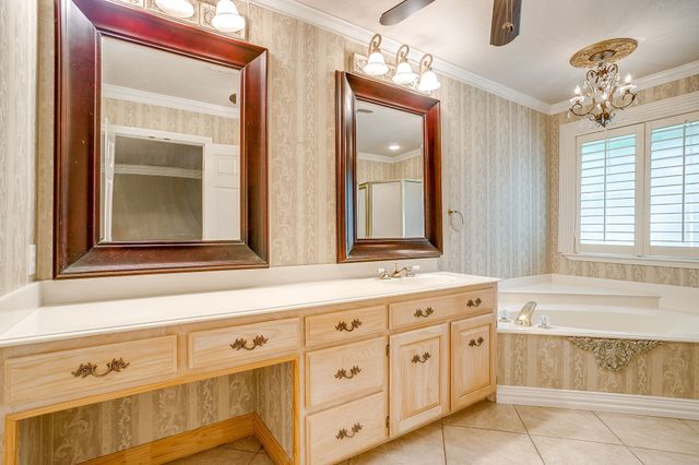 1619 Browning Lane, Cleburne, TX 76033