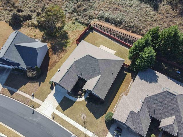 572 Ellsmere Way, Moore, SC 29369