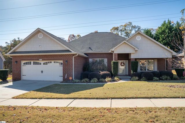 572 Ellsmere Way, Moore, SC 29369