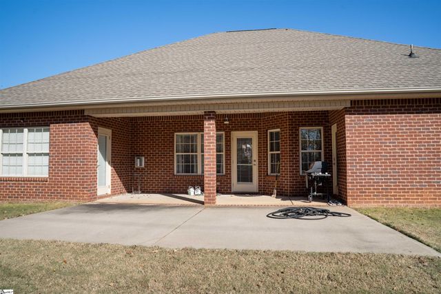 572 Ellsmere Way, Moore, SC 29369