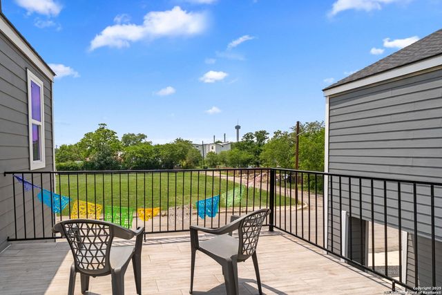 430 Dreiss St Unit #1, San Antonio, TX 78203