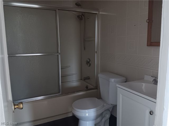 12002 Lena Avenue, Cleveland, OH 44135