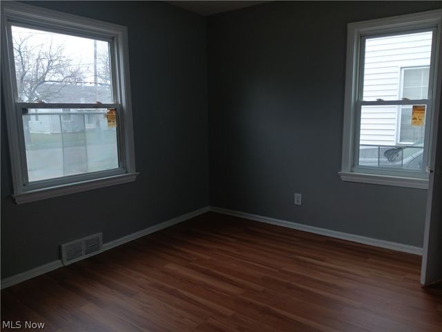 12002 Lena Avenue, Cleveland, OH 44135