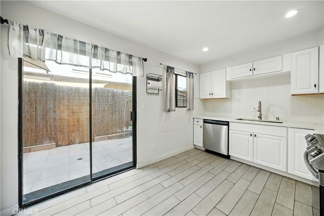 14937 Sherman Way 7, Van Nuys, CA 91405