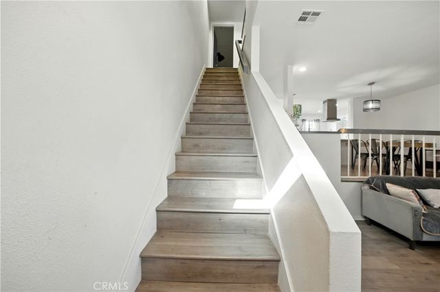 14937 Sherman Way 7, Van Nuys, CA 91405