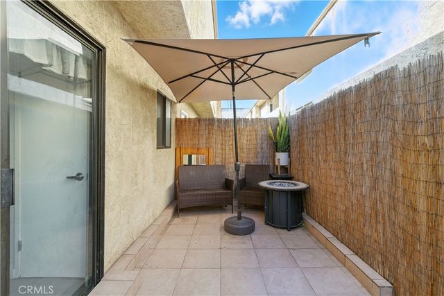 14937 Sherman Way 7, Van Nuys, CA 91405