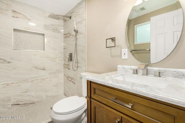 4702 S Apple Tree Avenue, Tucson, AZ 85730