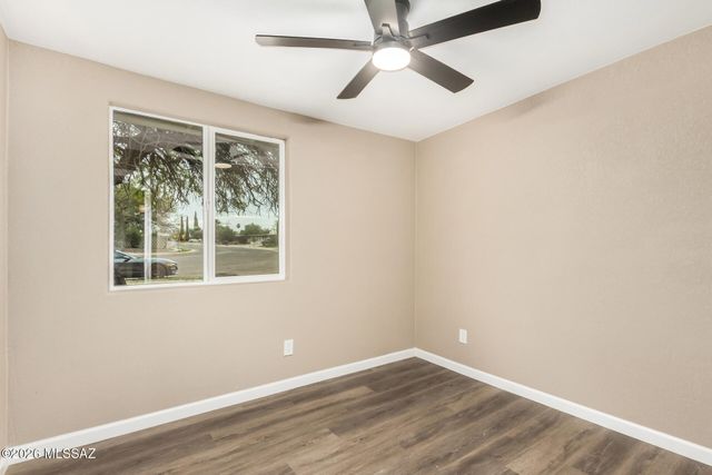 4702 S Apple Tree Avenue, Tucson, AZ 85730