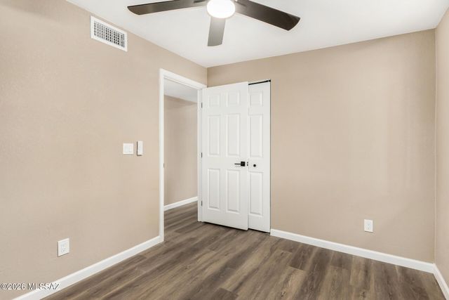 4702 S Apple Tree Avenue, Tucson, AZ 85730