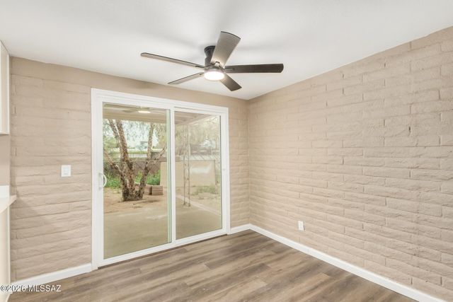 4702 S Apple Tree Avenue, Tucson, AZ 85730