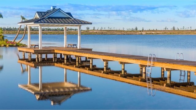 19869 Whispering Creek Road, Loxahatchee, FL 33470