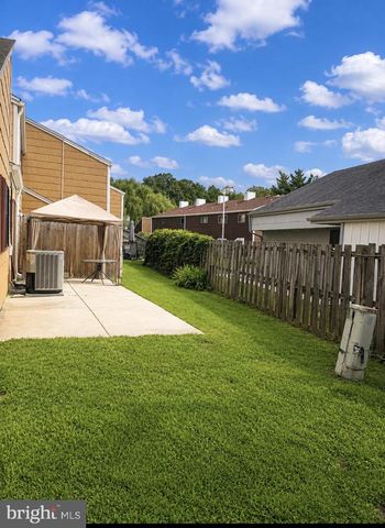 21 CHISWICK DR, Lindenwold, NJ 08021