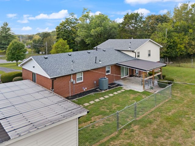 3090 Shakertown Road, Danville, KY 40422