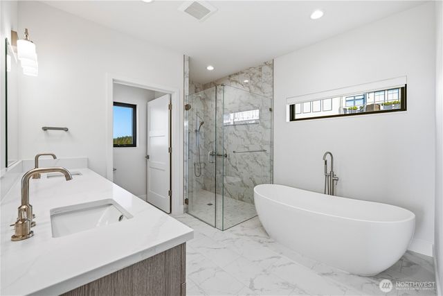 3923 Rock Ridge Parkway, Anacortes, WA 98221