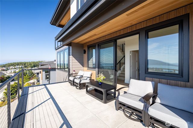 3923 Rock Ridge Parkway, Anacortes, WA 98221