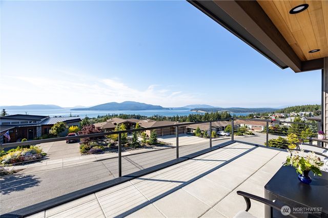 3923 Rock Ridge Parkway, Anacortes, WA 98221