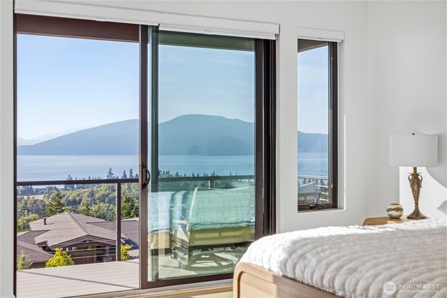 3923 Rock Ridge Parkway, Anacortes, WA 98221