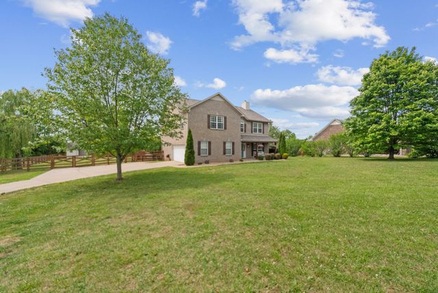 3412 Clegg Dr, Spring Hill, TN 37174