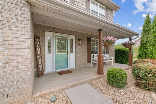 3412 Clegg Dr, Spring Hill, TN 37174