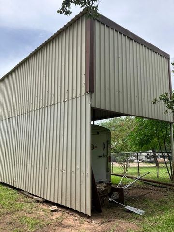 700 County Road 126 RD, Kingsland, TX 78639