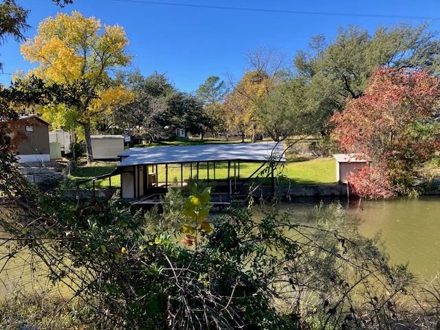 700 County Road 126 RD, Kingsland, TX 78639