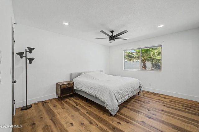 16457 N 47TH Street, Phoenix, AZ 85032