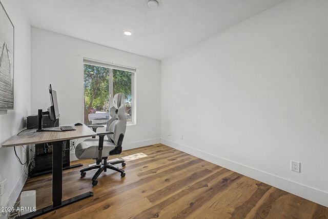 16457 N 47TH Street, Phoenix, AZ 85032